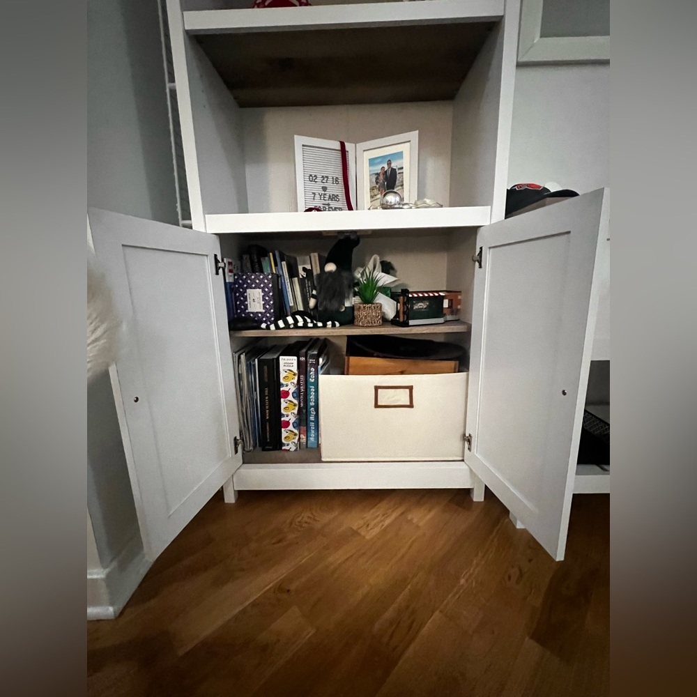 Library - Picture 2 of 2